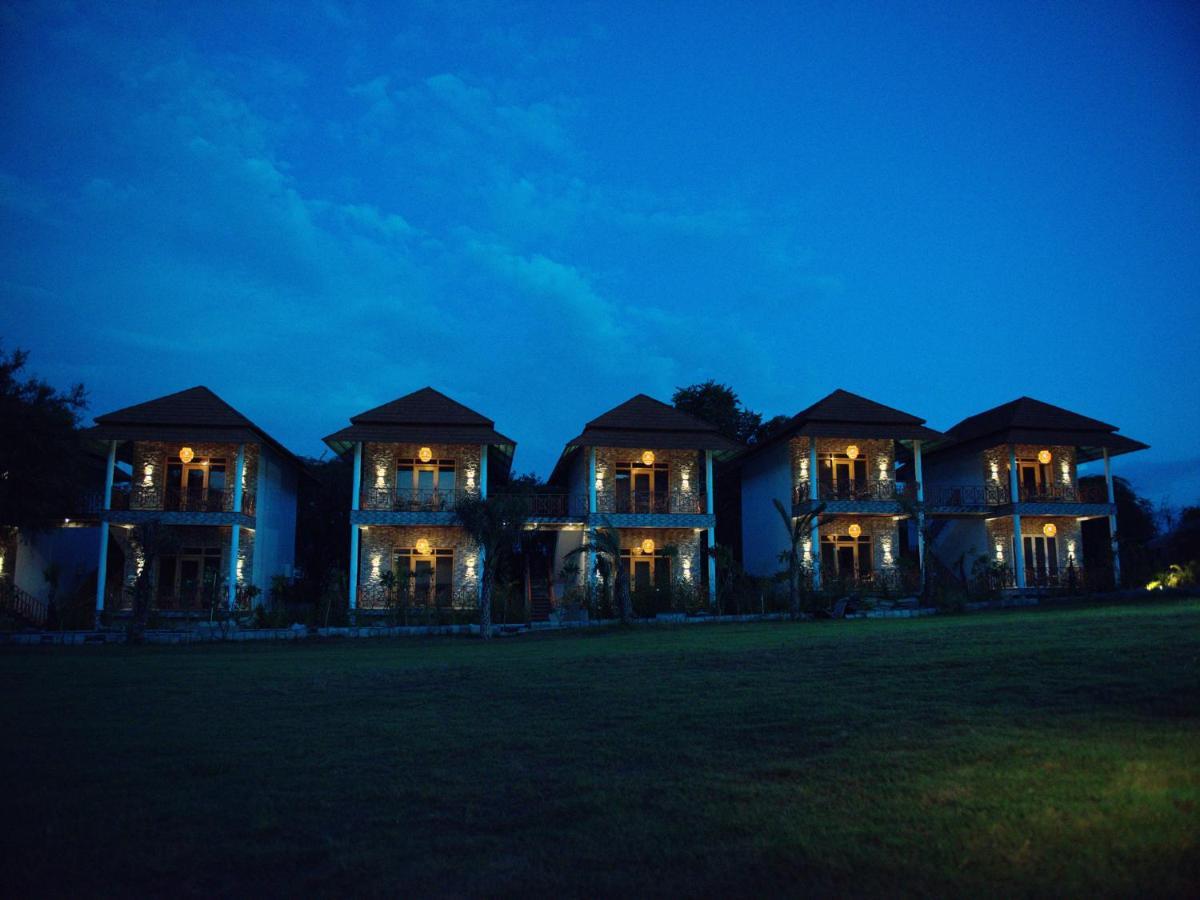 Wild Rose Resort And Spa Pushkar Exterior photo